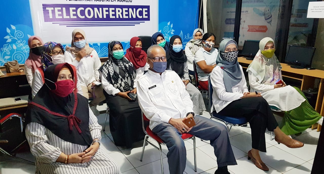 Komitmen Kawal UMKM Go Digital, WhatsApp Gandeng Diskominfo Mamuju Komitmen Kawal UMKM Go Digital, WhatsApp Gandeng Diskominfo Mamuju
