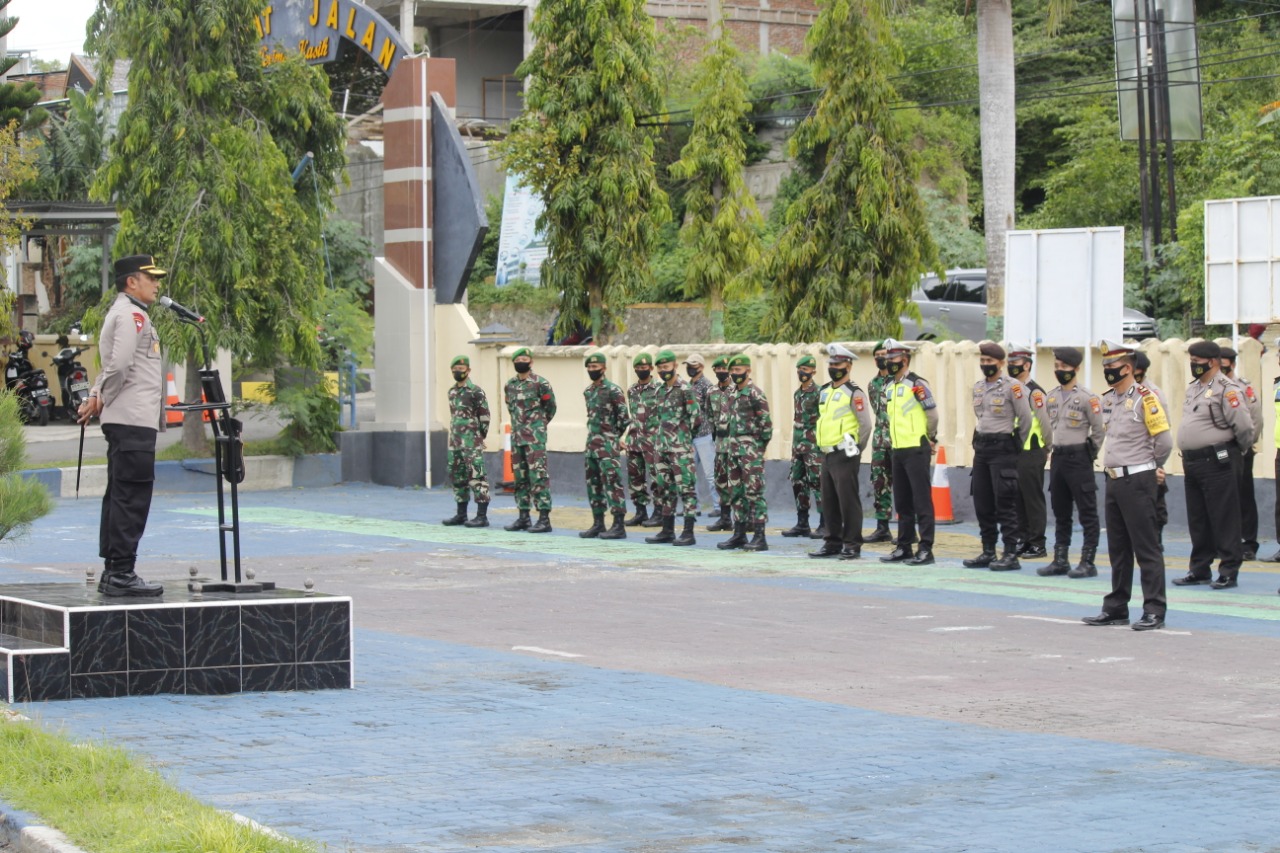 Apel Kesiapan Pengamanan Malam Pergantian Tahun Polres Majene