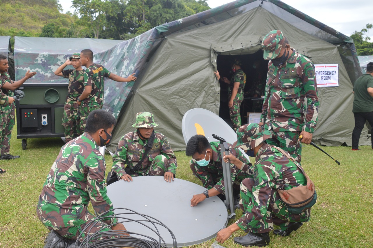 Rumah Sakit Lapangan Milik TNI AD Dilengkapi Dengan Komob