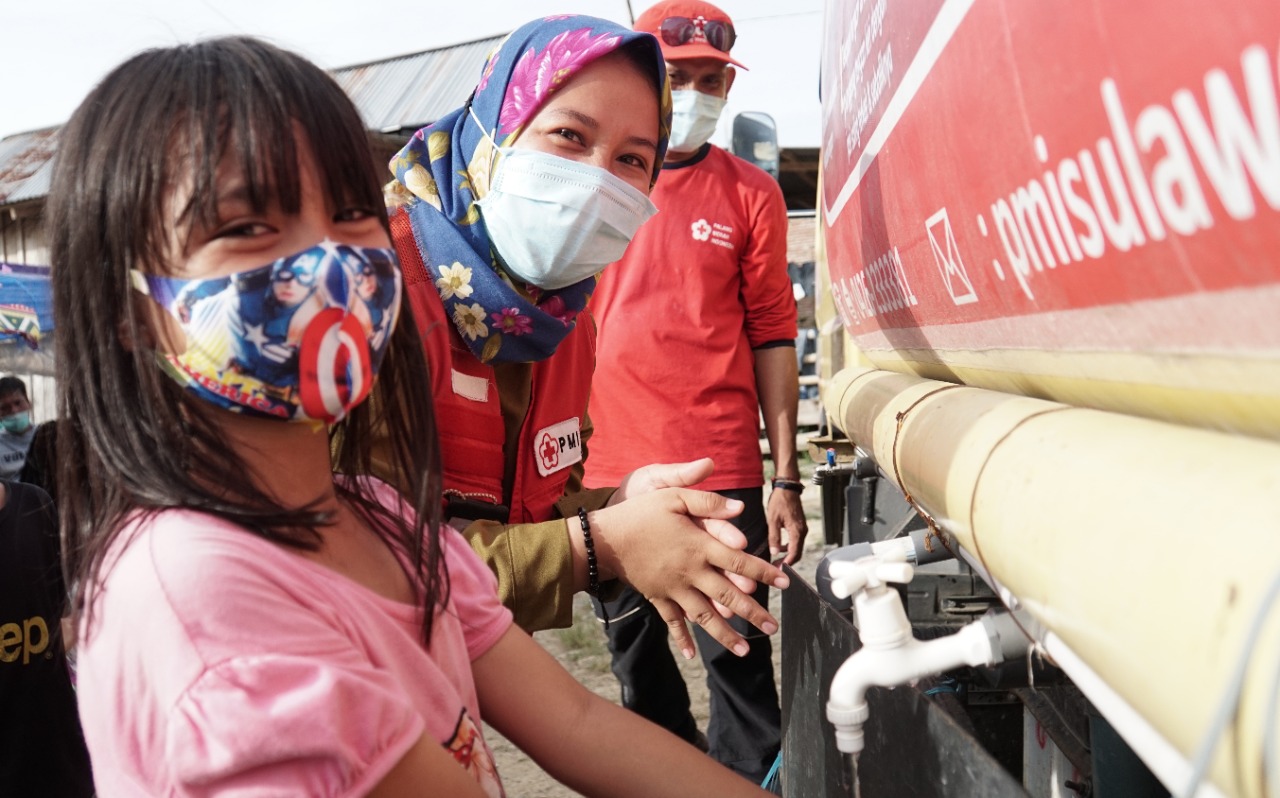 PMI Kembali Buka Donasi Bagi Korban Gempa di Sulbar PMI Kembali Buka Donasi Bagi Korban Gempa di Sulbar