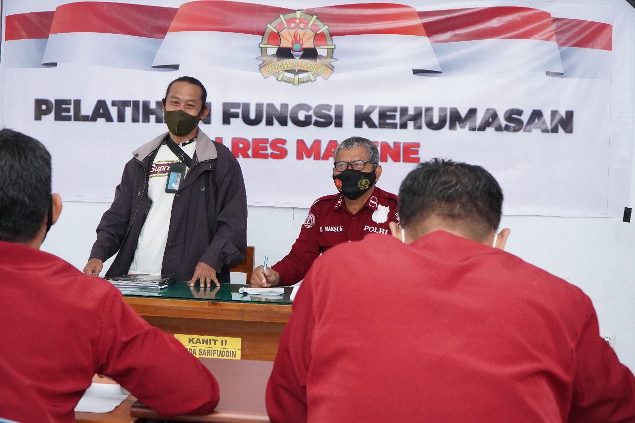 Jadi Narasumber, Wartawan Apresiasi Pelatihan Fungsi Kehumasan Polres Majene