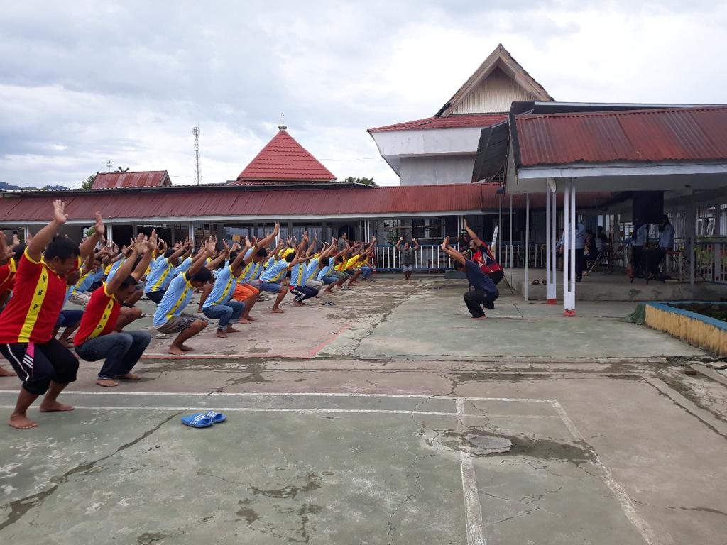 Pokja Penanganan Bencana Mamuju Senam Bersama WBP Rutan Mamuju