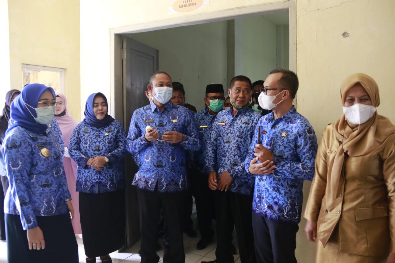 Sutinah Sidak Hari Pertama Berkantor Pasca Libur Lebaran