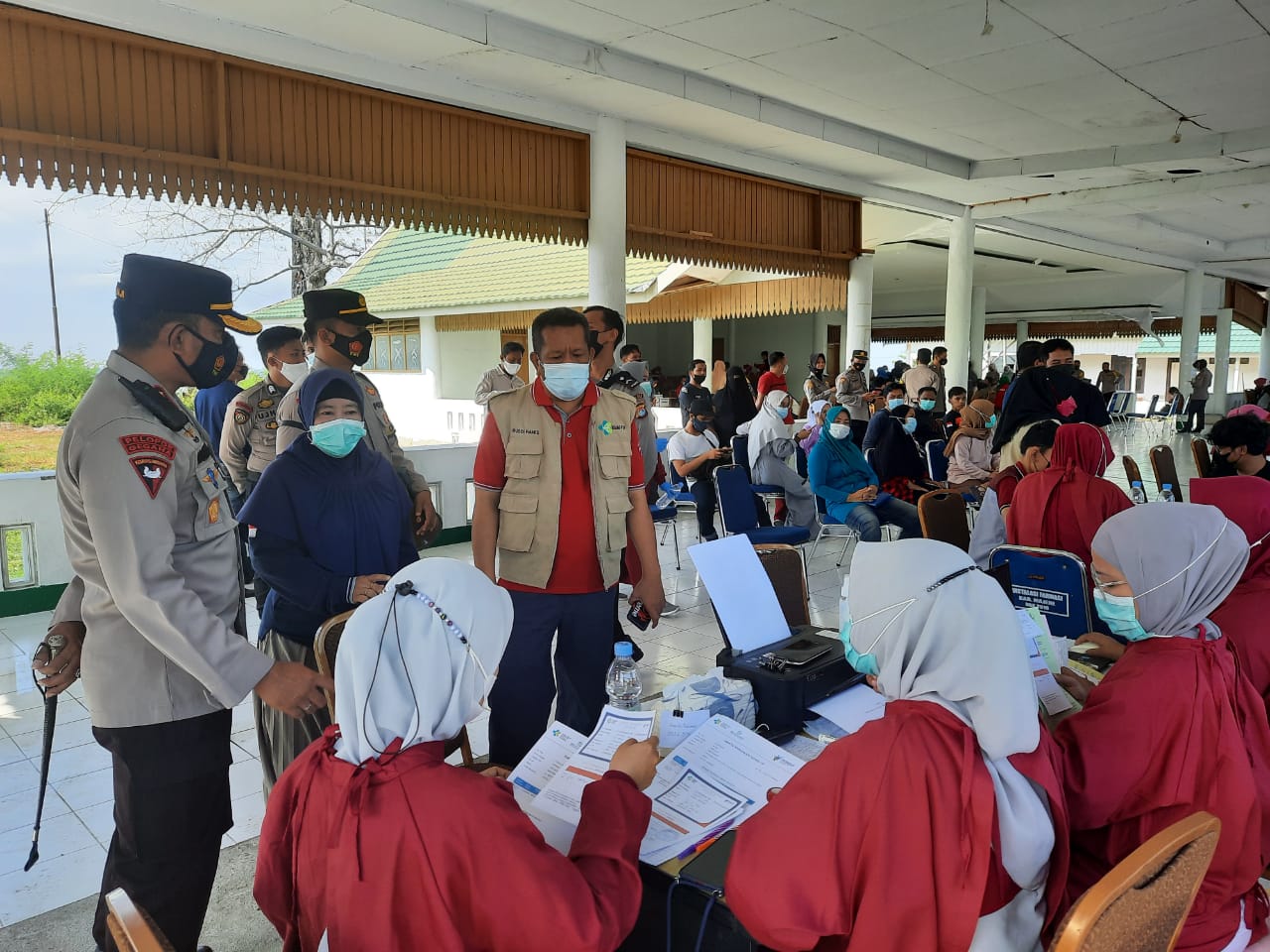 Sambut Hut Bhayangkara, Polres Majene Gandeng Seluruh Pihak Gencarkan Vaksinasi