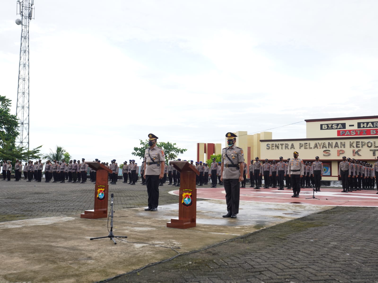 Kapolda Sulbar Pimpin Sertijab Kepala Biro SDM