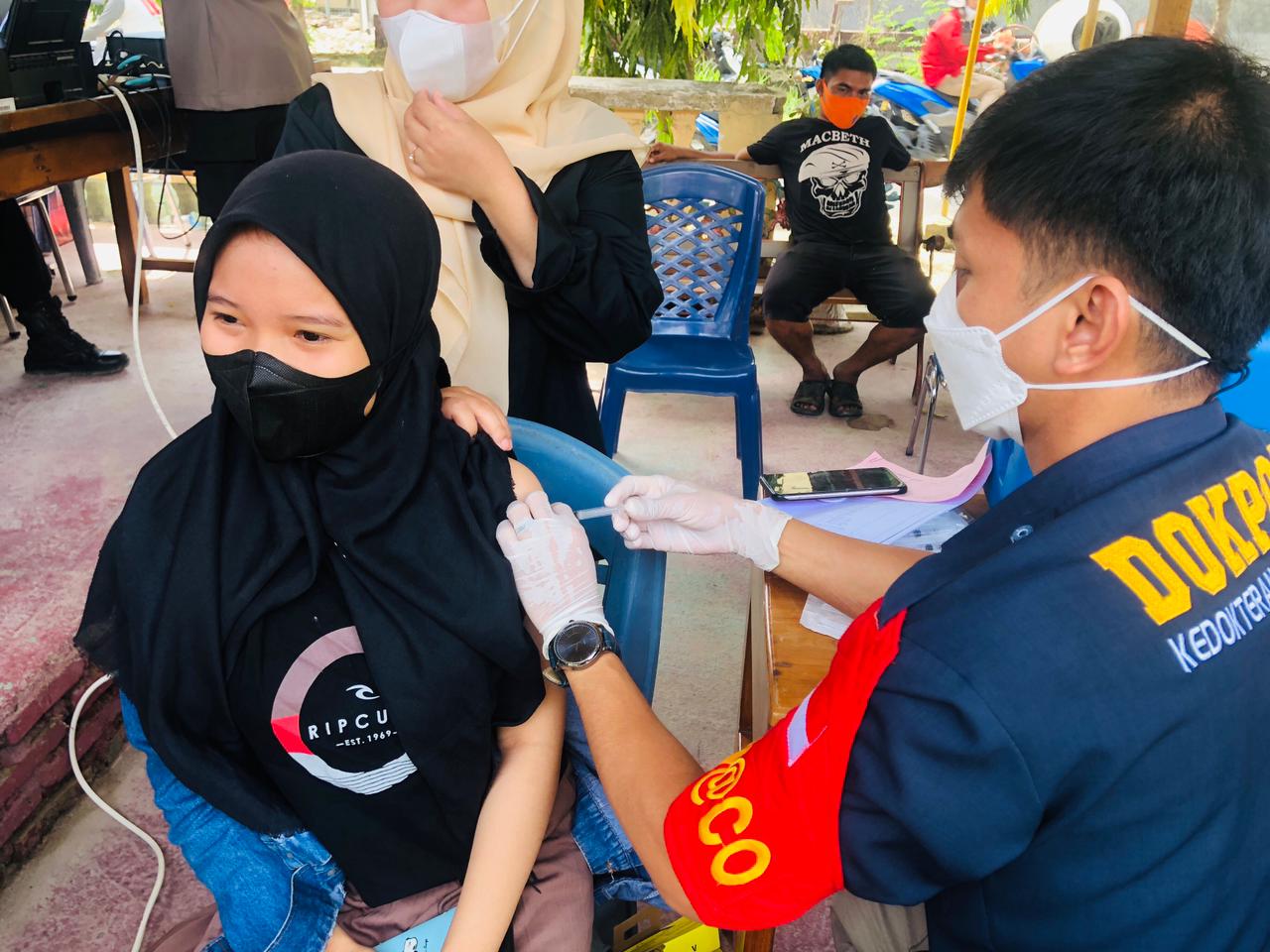 Gerai Vaksin Polres Majene Terus Berikan Pelayanan