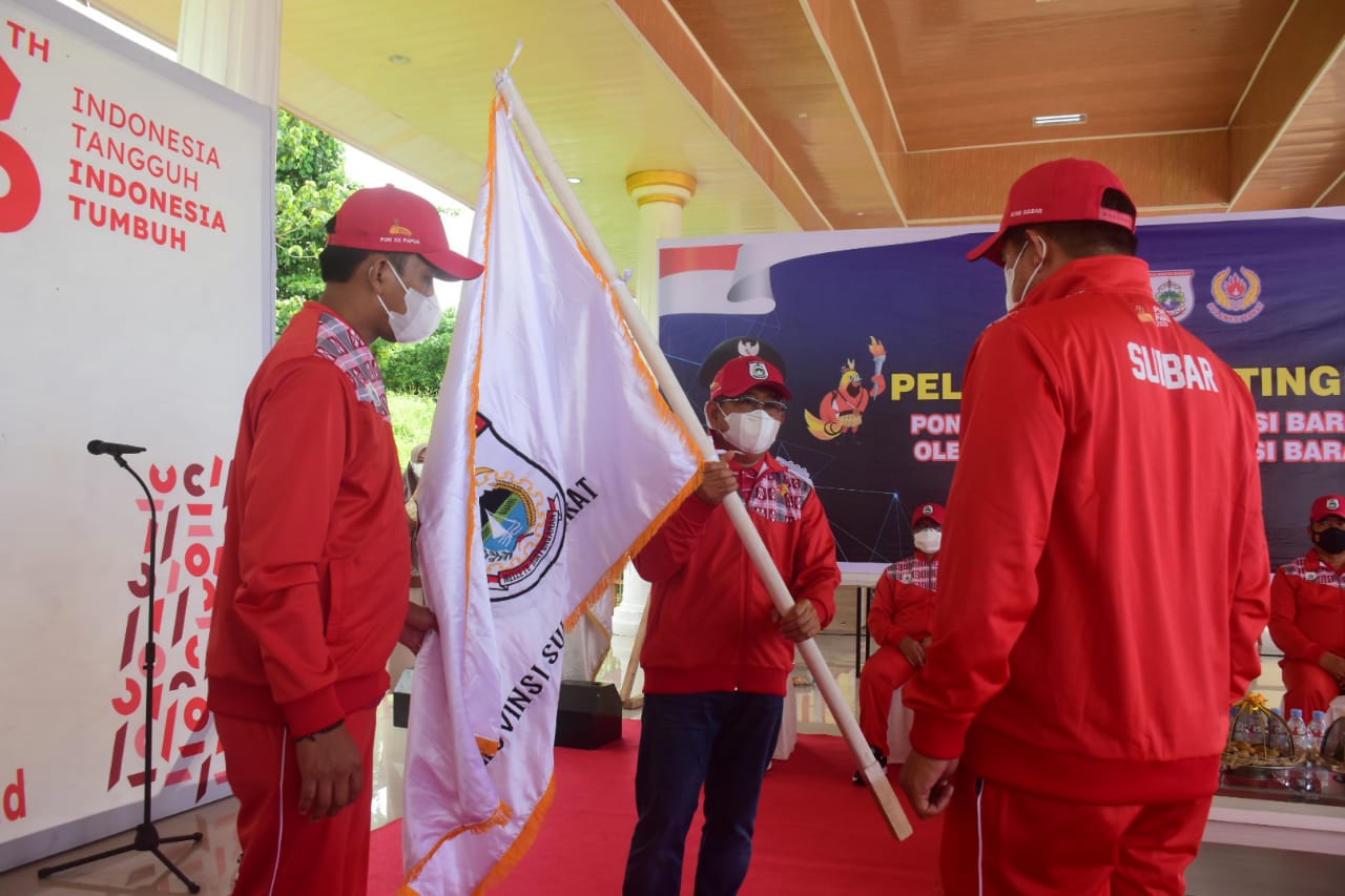 51 Kontingen Sulbar PON XX Papua Resmi Dilepas