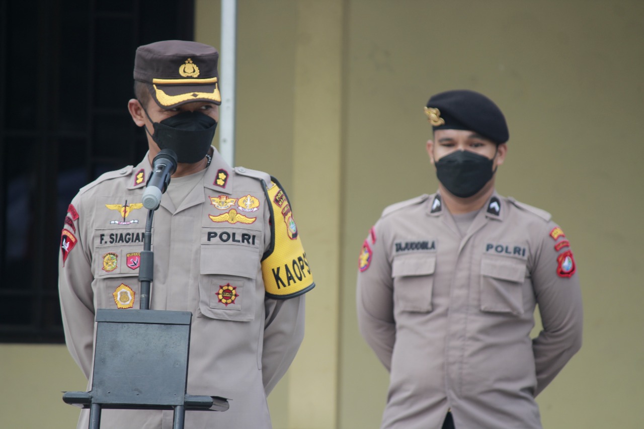 Kapolres Majene : Sadari Pengabdianmu Untuk Bangsa dan Negara Kapolres Majene : Sadari Pengabdianmu Untuk Bangsa dan Negara