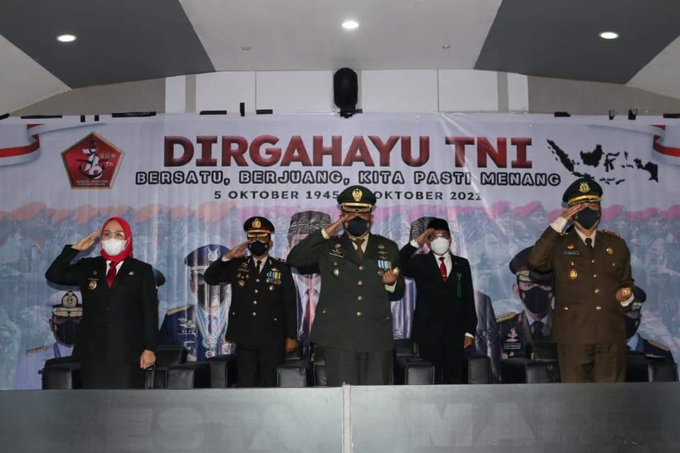 Polresta Mamuju Harap TNI Semakin Kuat