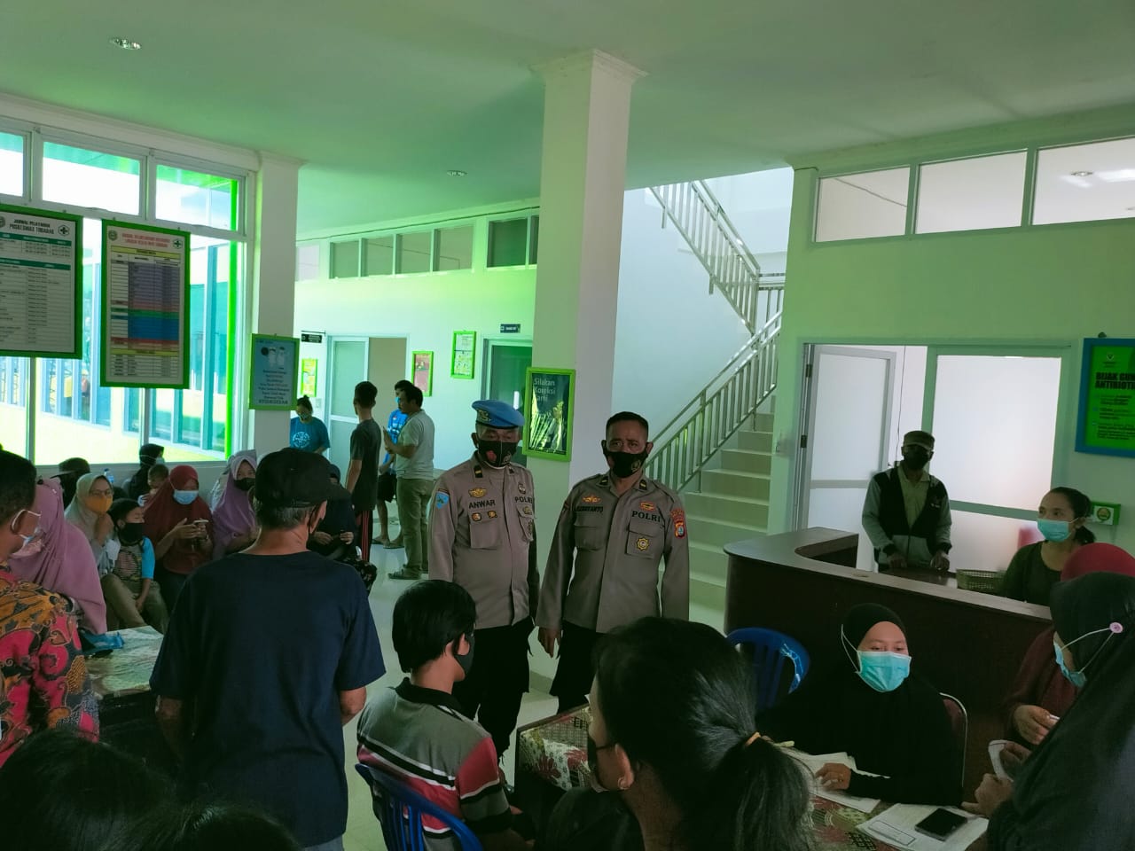 Percepatan Vaksinasi, Gerai Vaksin Polres Mateng Grebek Desa Mahahe