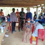 Bhabinkamtibmas Polsek Pana dan Babinsa Pantau Pelaksanaan Vaksinasi Bhabinkamtibmas Polsek Pana dan Babinsa Pantau Pelaksanaan Vaksinasi