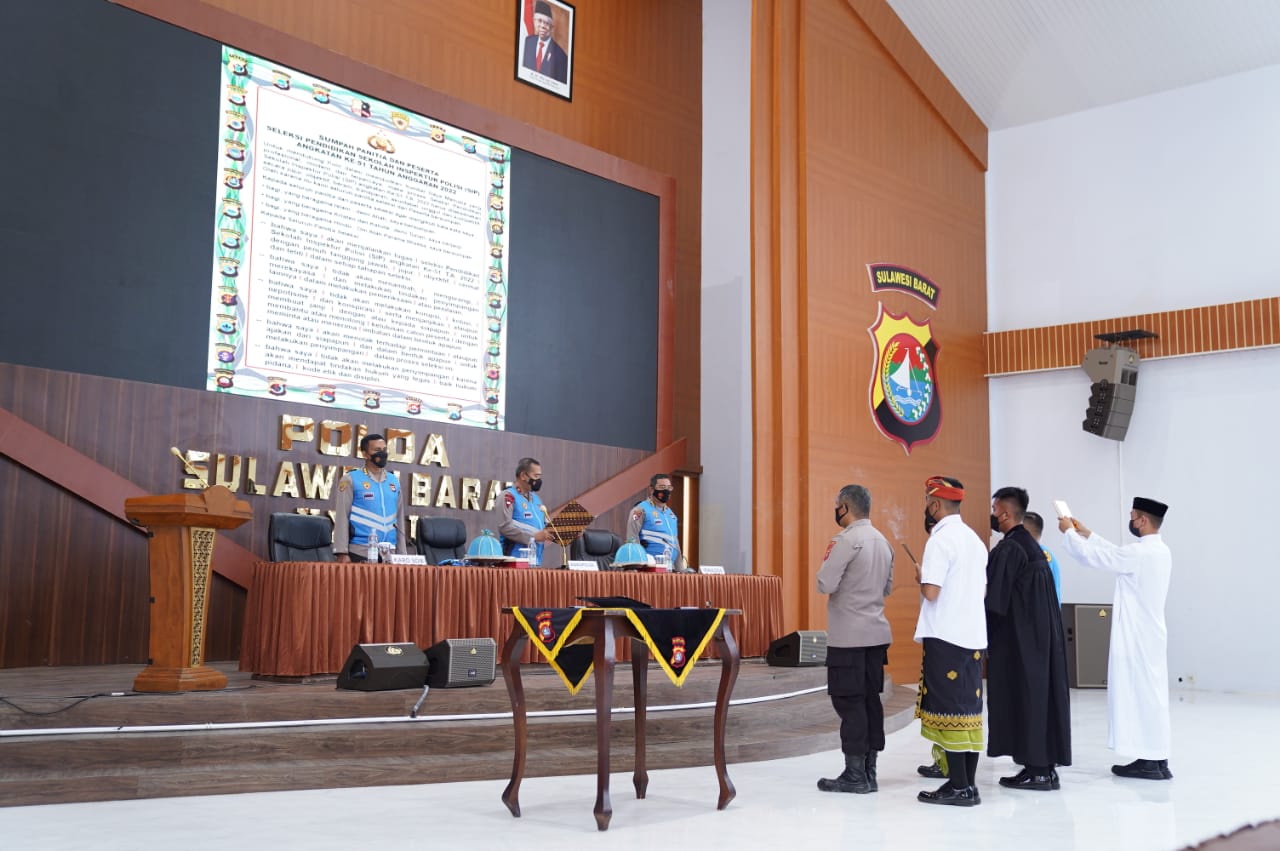 Prinsip BETAH Polda Sulbar Diseleksi Penerimaan SIP Prinsip BETAH Polda Sulbar Diseleksi Penerimaan SIP