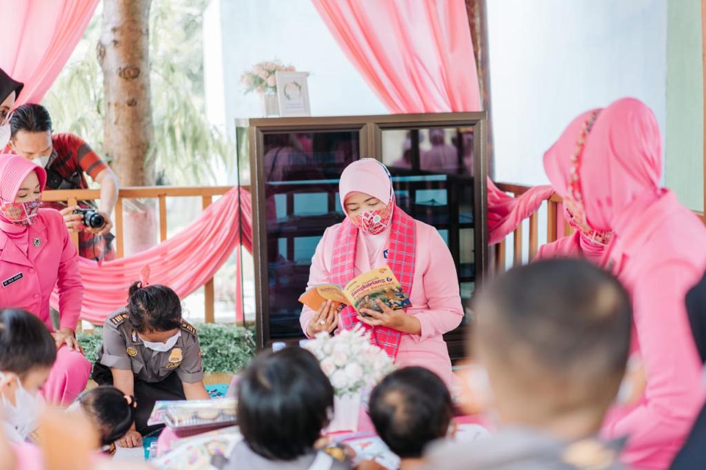 Ketua Bhayangkari Daerah Sulbar Kunjungan Kerja di Kabupaten Polman