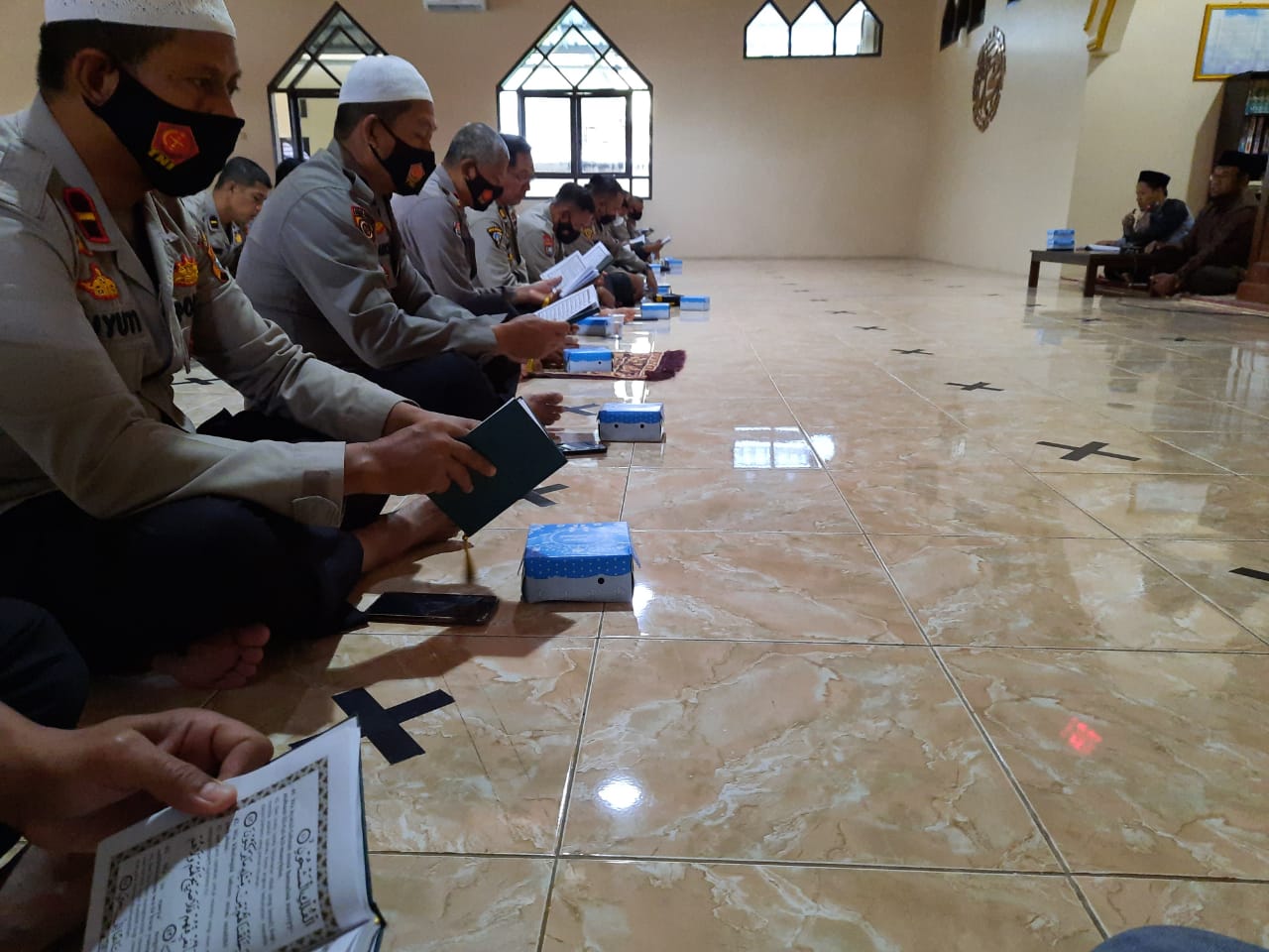 Bimbingan Rohani Polres Majene Terus Benahi Karakter Profesional Personel Bimbingan Rohani Polres Majene Terus Benahi Karakter Profesional Personel