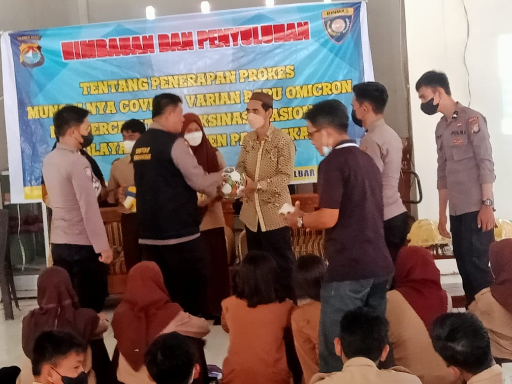 Dit Binmas Polda Sulbar Lakukan Himbauan dan Penyuluhan Di SMA Negeri 1 Pasangkayu.