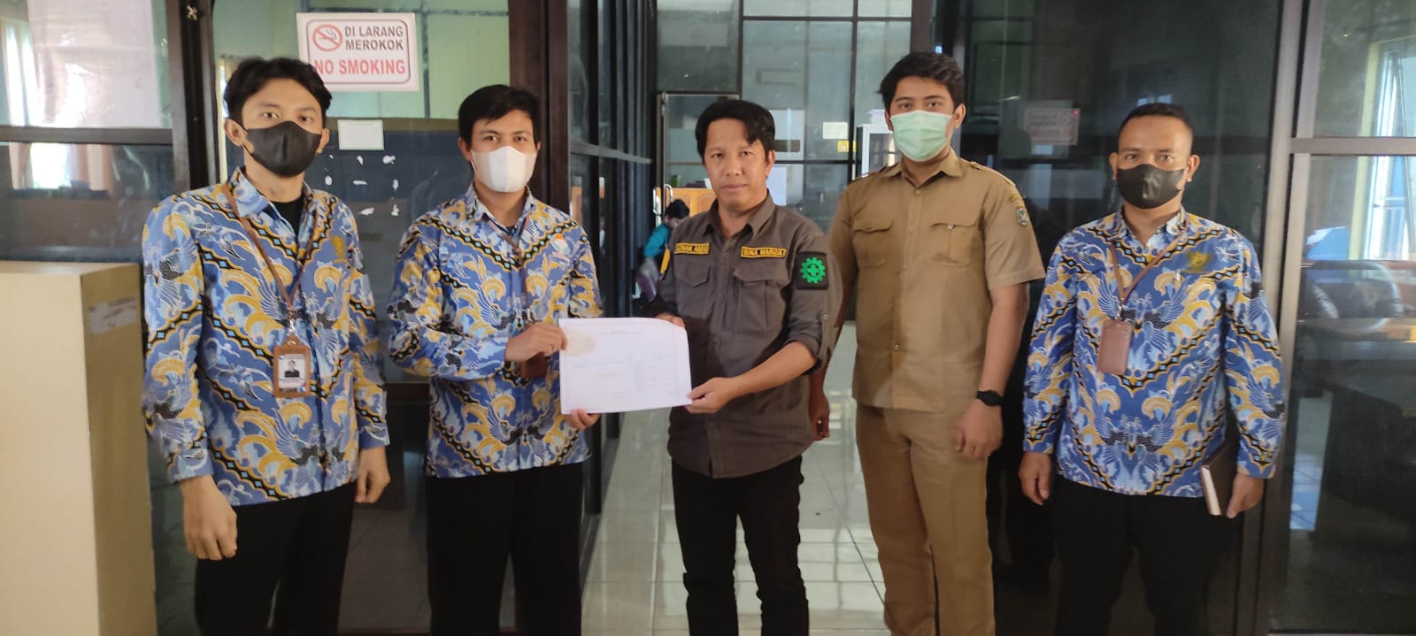 Ombudsman Tindak Lanjuti Jalan Soekarno Hatta Mamuju yang Rusak