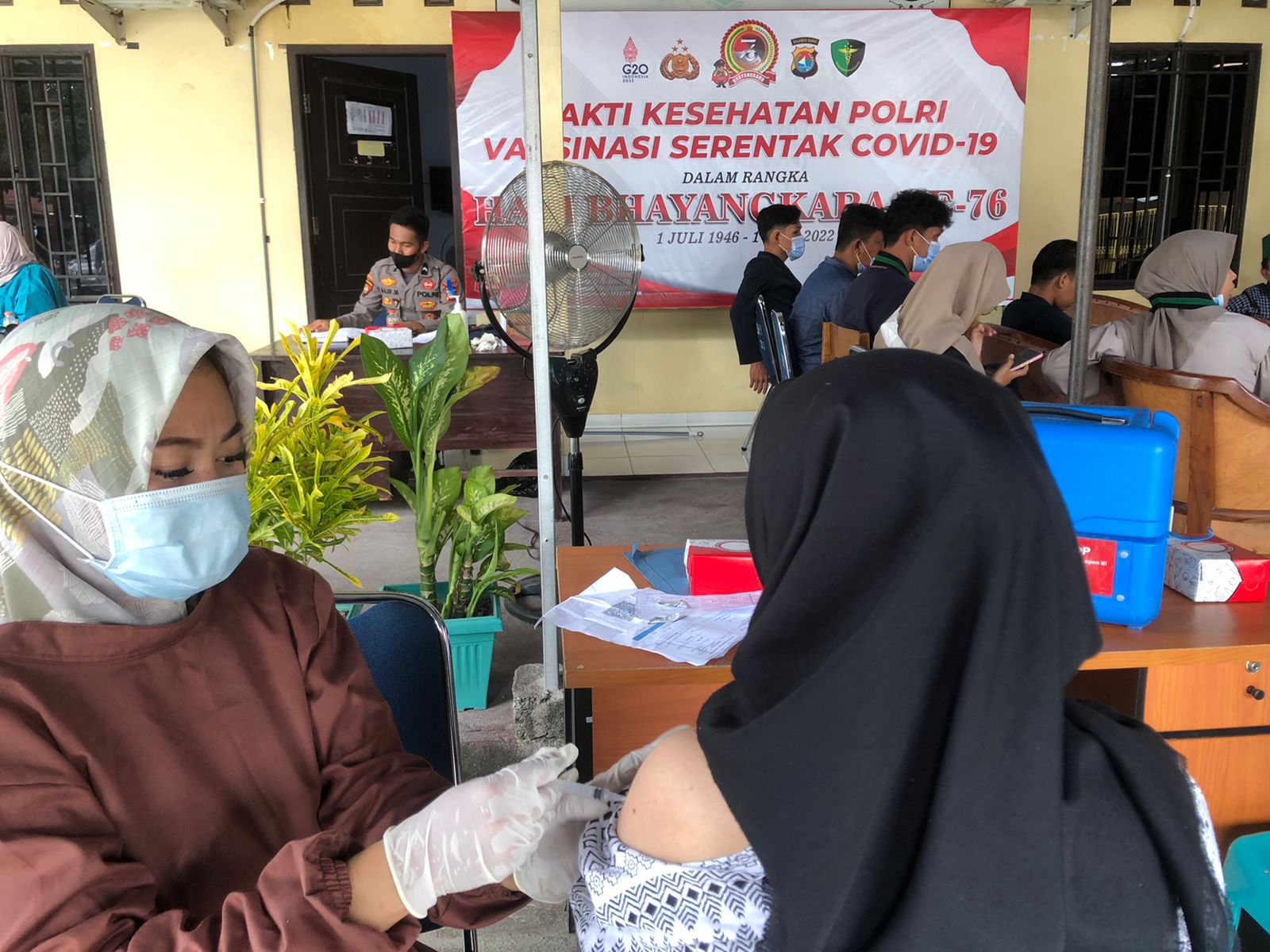 Sambut Hari Bhayangkara, Polres Majene Gelar Vaksinasi