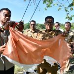 Akmal Malik Temukan Bendera Kusam Berkibar di Pelabuhan Palipi