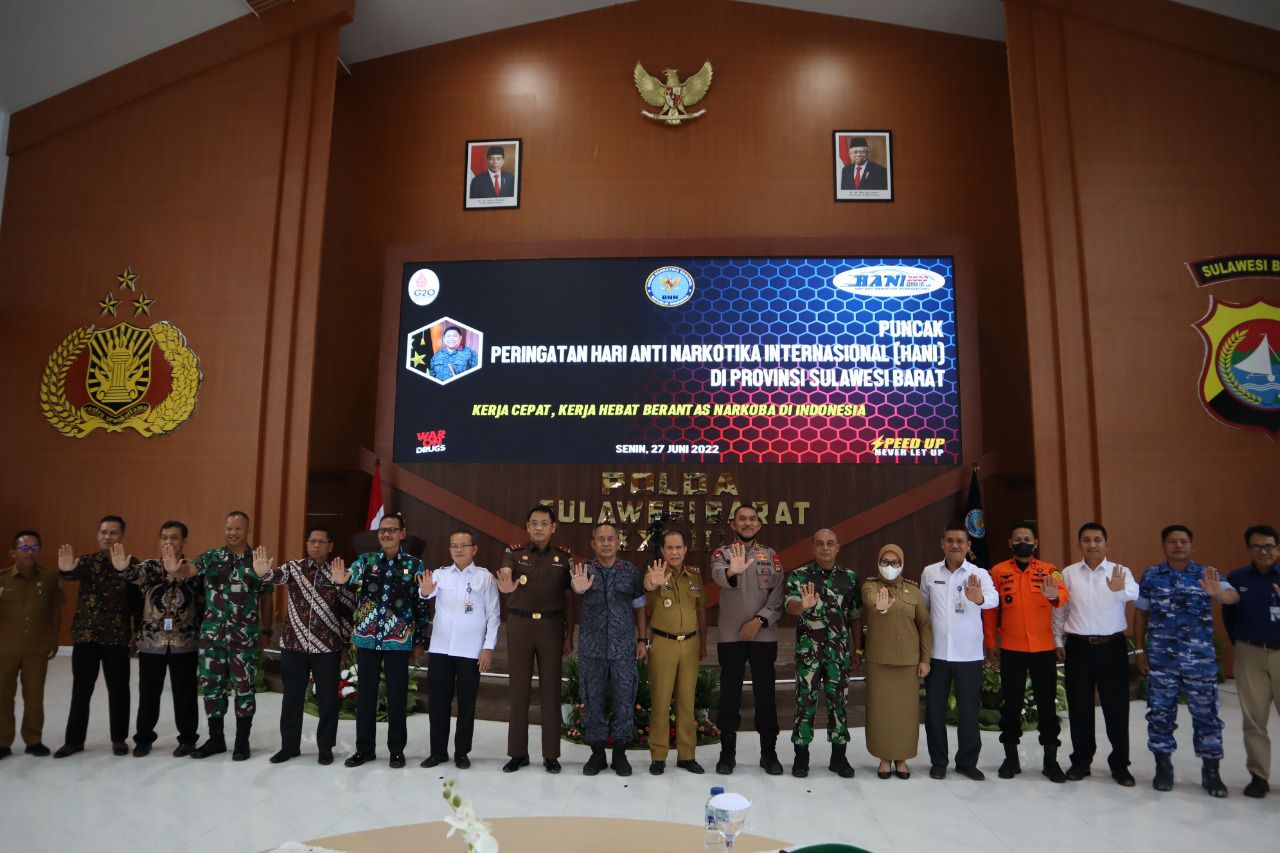 HANI 2022, Polda dan BNNP Sulbar Tumpas Peredaran Narkotika HANI 2022, Polda dan BNNP Sulbar Tumpas Peredaran Narkotika
