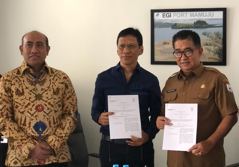 Gandeng PT Egi Inovasi, Akmal Malik Bakal Hadirkan Pelabuhan dan Tangki Penimbun BBM-LPG di Sulbar Gandeng PT Egi Inovasi, Akmal Malik Bakal Hadirkan Pelabuhan dan Tangki Penimbun BBM-LPG di Sulbar