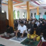 Pj. Gubernur Sulbar Akmal Malik Salat Idul Adha di Masjid Nurul Huda Lengke