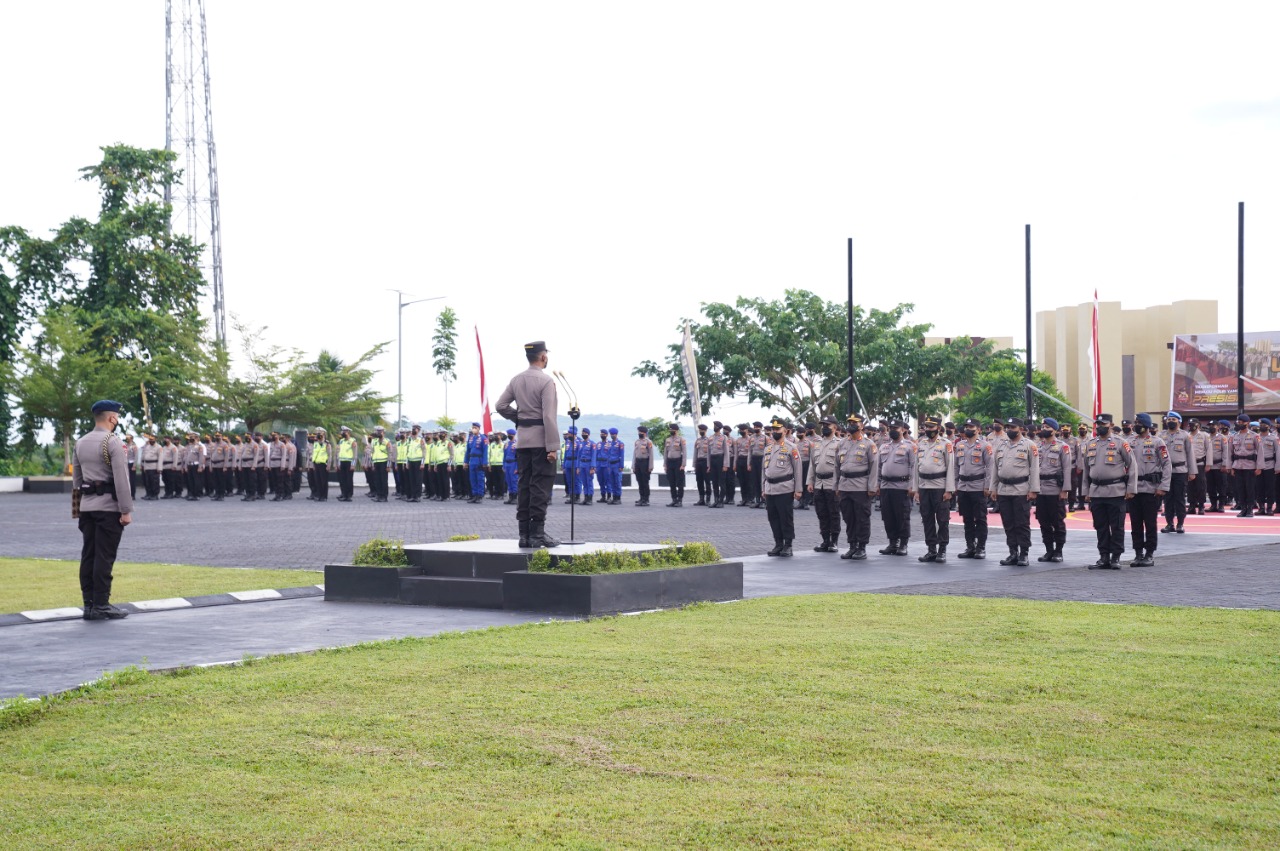 215 Orang Personil Polda Sulbar Naik Pangkat