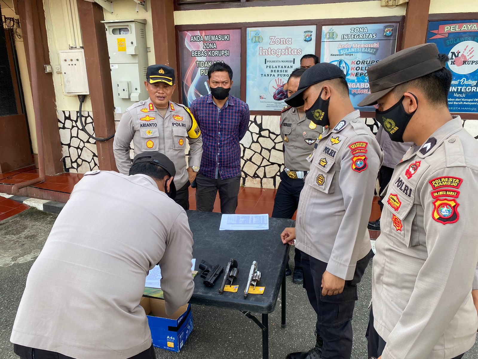 Polresta Mamuju Lakukan Pemeriksaan Senjata Api Berkala