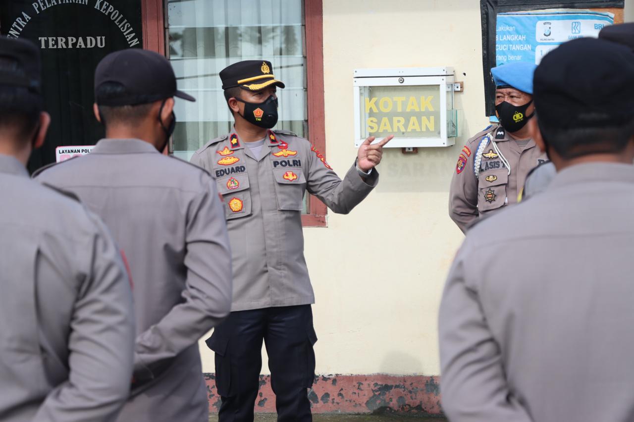 Wakapolres Pasangkayu Laksanakan Tes Urine Mendadak Terhadap Anggota.