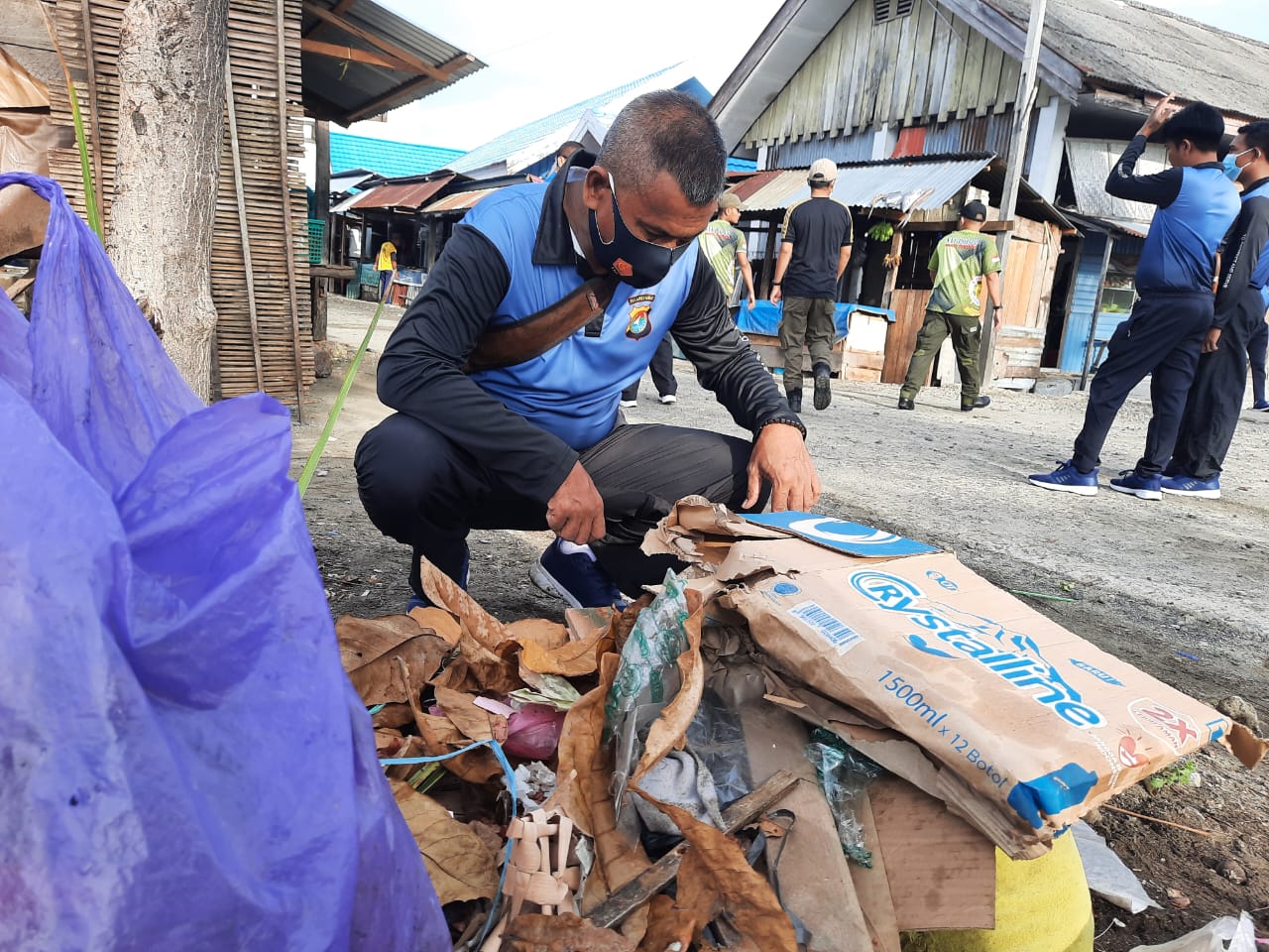 Pasar Kelurahan Camba Target Jumat Bersih Polres Majene