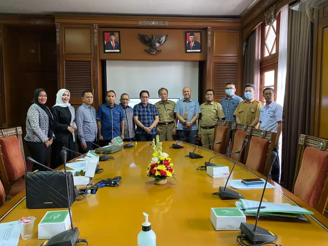 Buat Perda Bantuan Hukum, DPRD Sulbar Berkunjung ke Jawa Barat