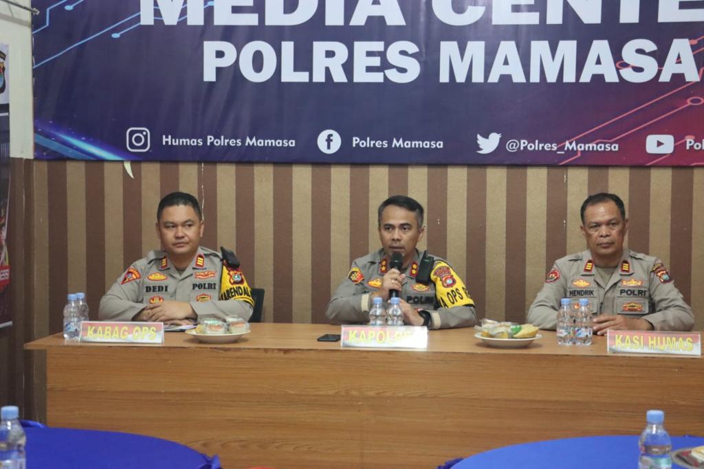 Polres Mamasa Gelar Press Release Akhir Tahun 2022