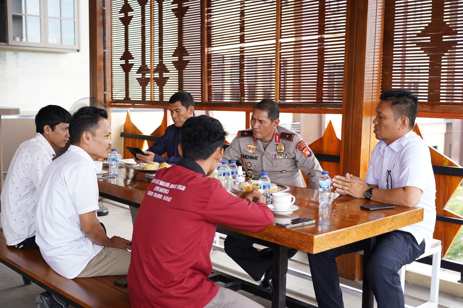 Jumat Curhat, Wakapolda Sulbar Audiensi dengan Mahasiswa