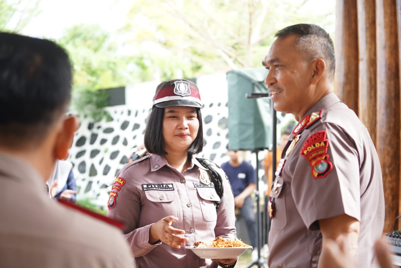 Kapolda Sulbar Irjen Pol Verdianto I. Bitticaca Pimpin Upacara HUT Satpam Ke-42