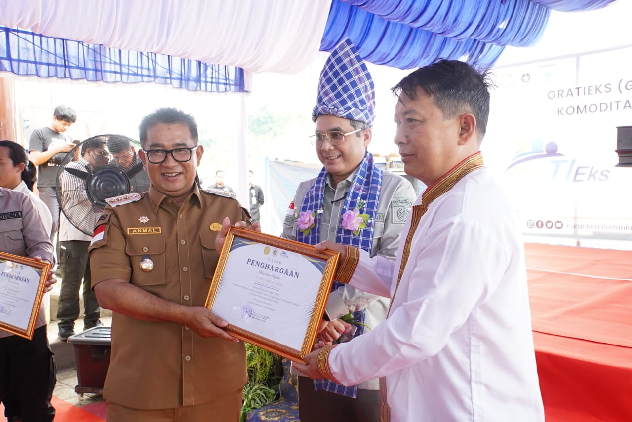 Wakil Menteri Pertanian Harvick Hasnul Qolbu  Dorong Peningkatan Ekspor Sulbar Wakil Menteri Pertanian Harvick Hasnul Qolbu  Dorong Peningkatan Ekspor Sulbar