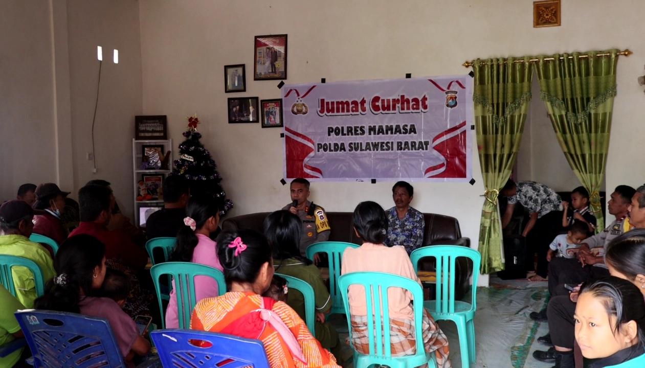 Kapolres Mamasa Kembali Menggelar Jumat Curhat Bersama dengan masyarakat di Desa Rantetangnga Kecamatan Tawalian Kab. Mamasa