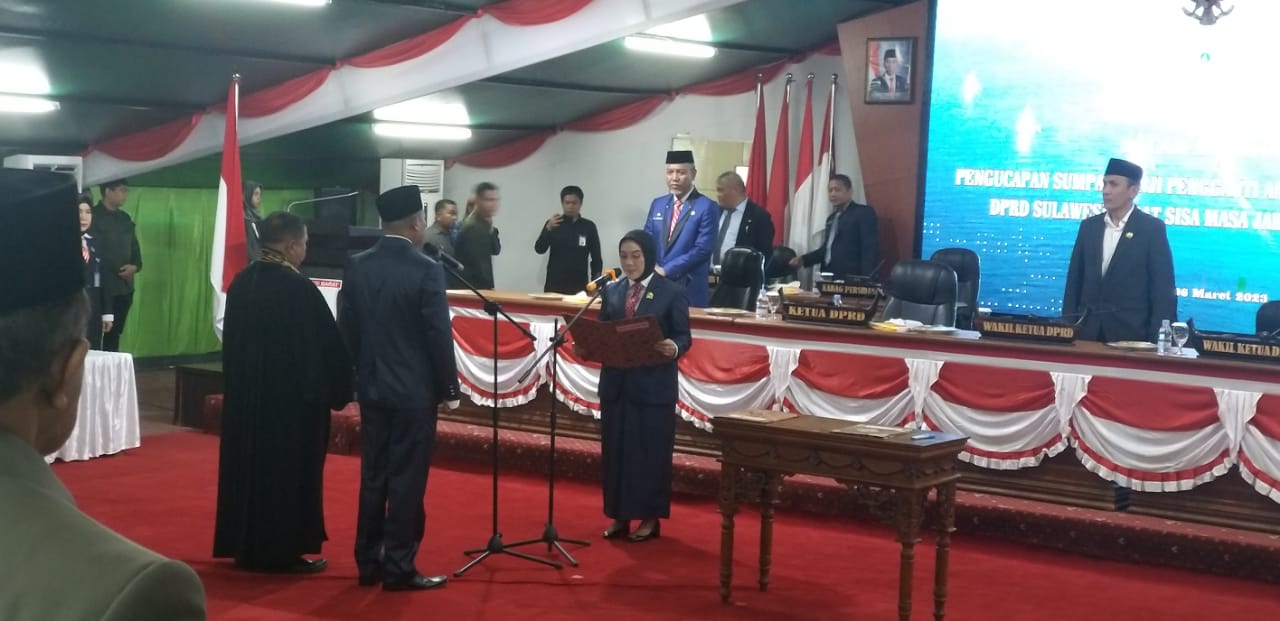 Suraidah Suhardi Lantik Daniel Pundu PAW Anggota DPRD Sulawesi Barat