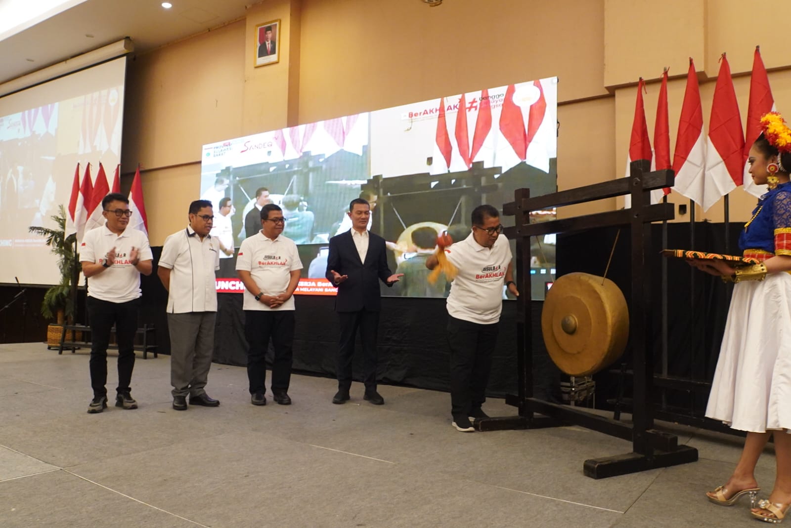 Pemerintah Provinsi Sulawesi Barat Launching Core Value ASN BerAKHLAK