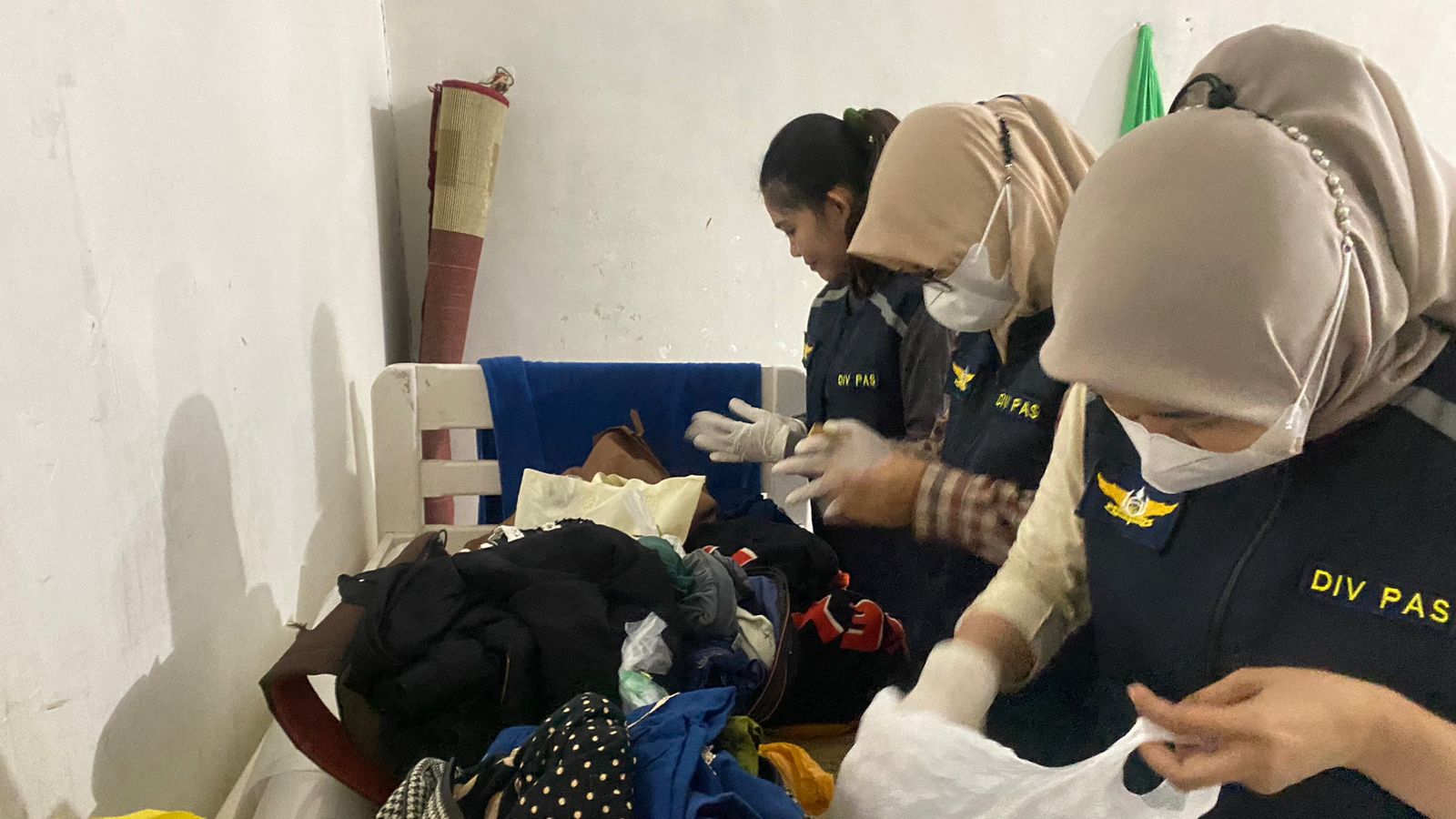 Tim Satopspatnal Kantor Kemenkumham Sulbar Penggeledahan di Rutan Kelas IIB Pasangkayu