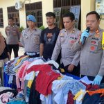 Polres Polman Release Terhadap Para Pelaku Penjualan Barang Impor Pakaian Bekas Polres Polman Release Terhadap Para Pelaku Penjualan Barang Impor Pakaian Bekas