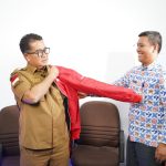 Akmal Malik Dikukuhkan Sebagai Kakak Asuh Penanganan Stunting Akmal Malik Dikukuhkan Sebagai Kakak Asuh Penanganan Stunting