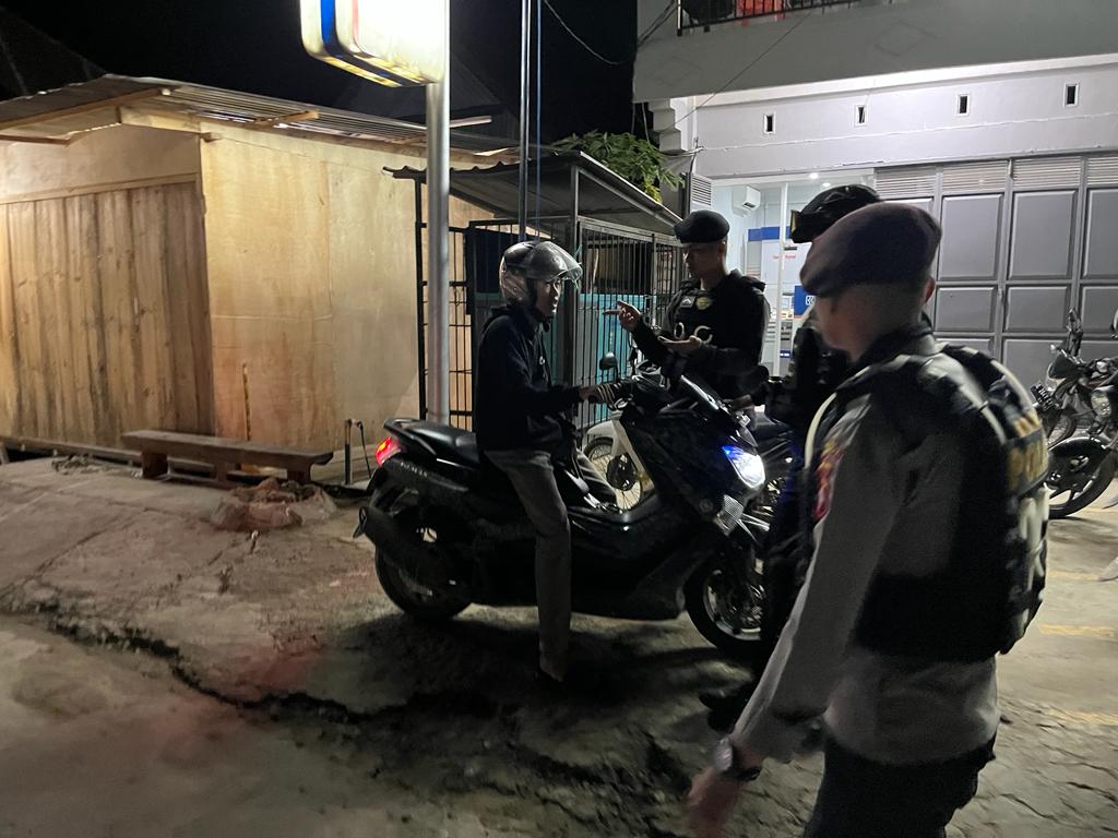 Antisipasi balap liar, Sat Samapta Polres Mamasa laksankan giat patroli di Bulan Ramadhan Antisipasi balap liar, Sat Samapta Polres Mamasa laksankan giat patroli di Bulan Ramadhan