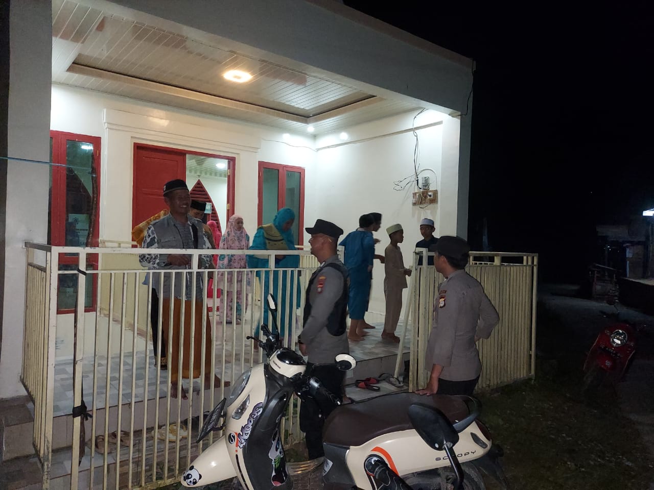 Antisipasi Tindak kejahatan Jalanan di Bulan Ramadhan Tim Resmob Mamasa Tingkatkan Kring Serse Antisipasi Tindak kejahatan Jalanan di Bulan Ramadhan Tim Resmob Mamasa Tingkatkan Kring Serse