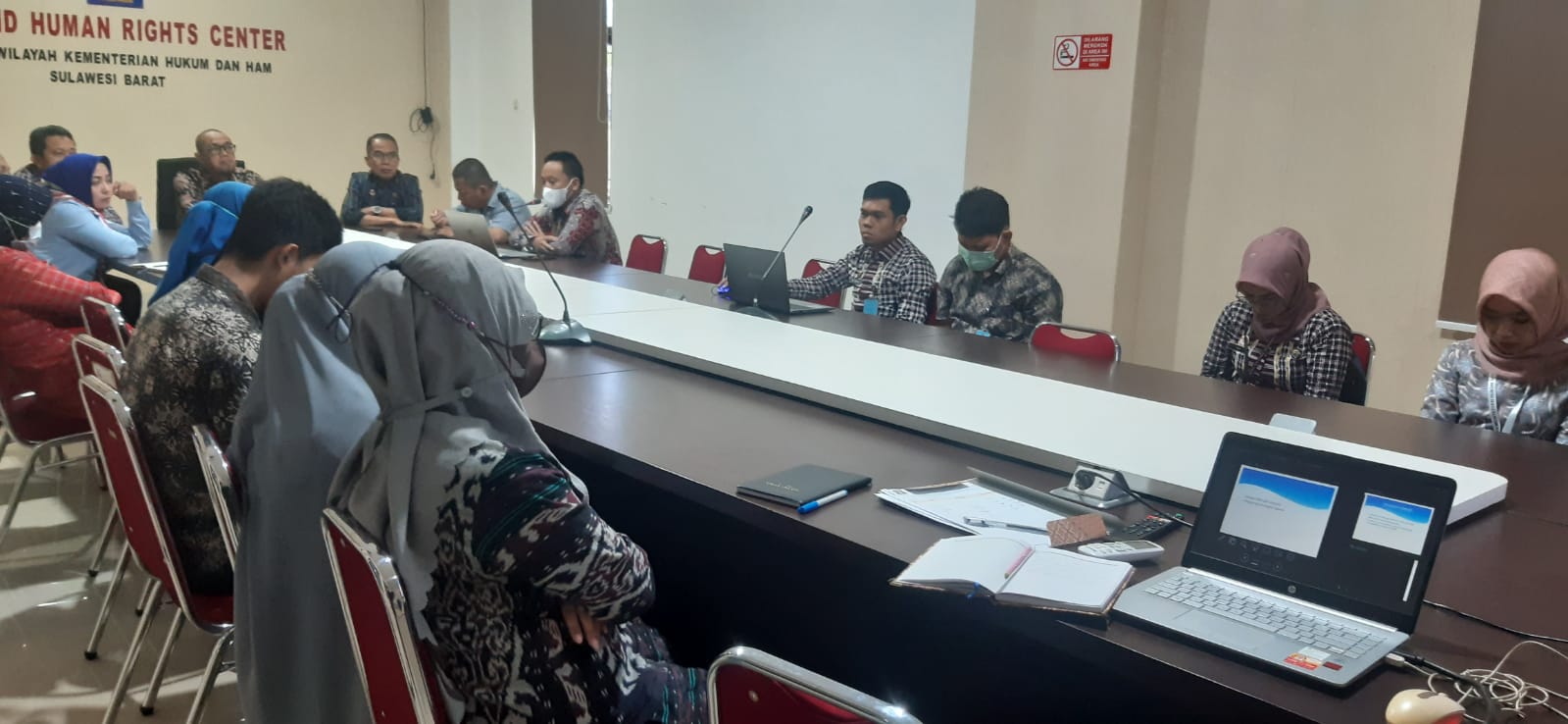Kemenkumham Sulbar Gelar Rapat Pengolahan dan Analisa Data dan Informasi SIPKUMHAM Kemenkumham Sulbar Gelar Rapat Pengolahan dan Analisa Data dan Informasi SIPKUMHAM