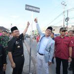 Ridwan Kamil Resmikan Jalan Cibarusah-Cikarang dengan Nama KH. R. Ma'mun Nawawi