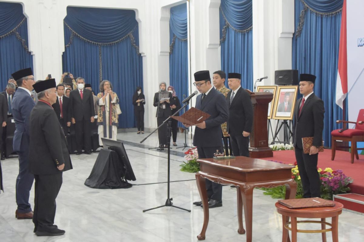 Gubernur Ridwan Kamil Lantik Kepala BP Cekban dan BP Rebana