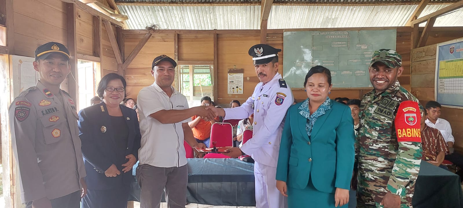 Kapolsek Tabulahan Hadiri Serijab Kades Salubakka