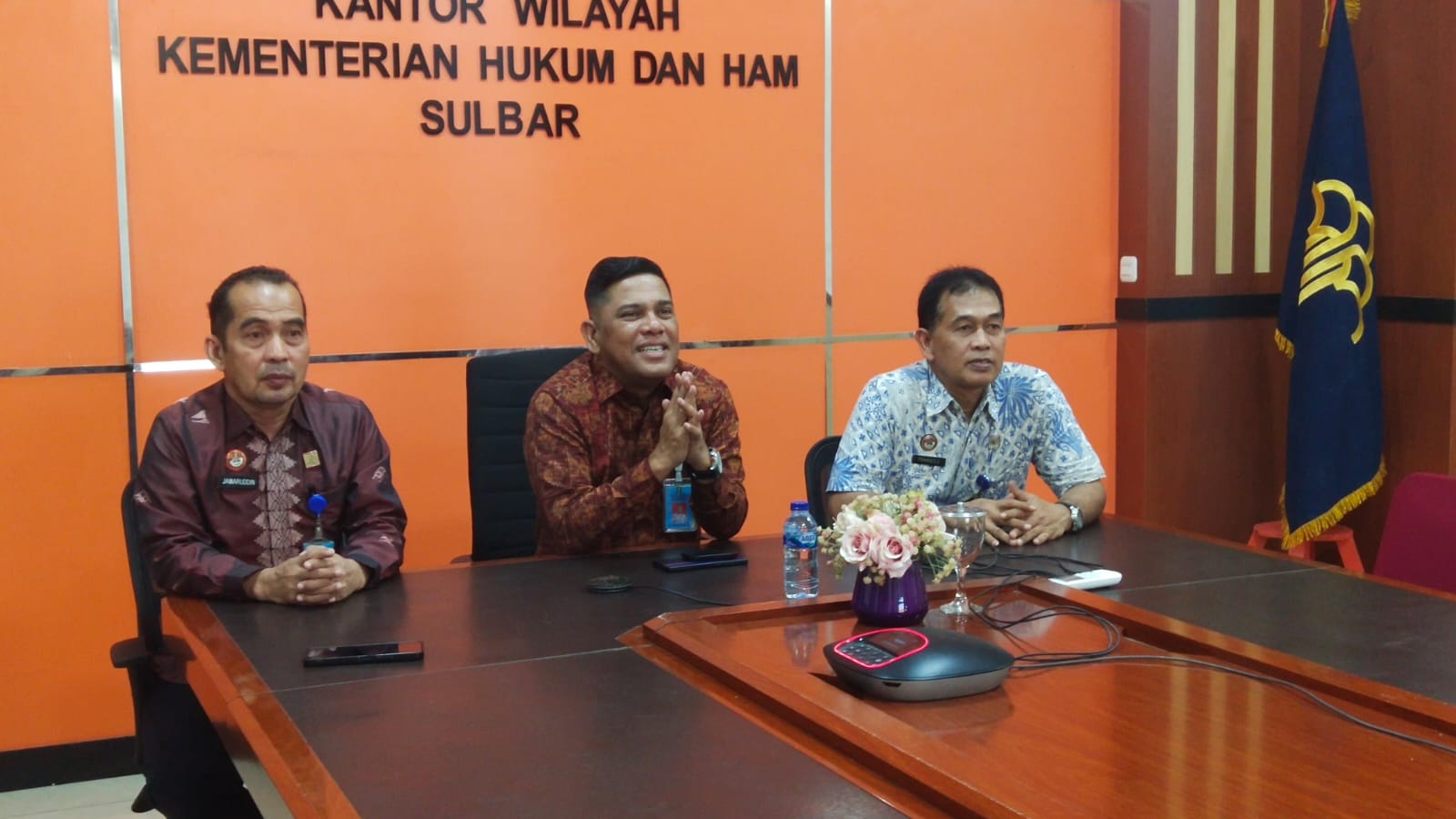 Parlindungan bersama Kepala Divisi Administrasi Slamet Pramoedji, Ikuti Sosialisasi Roadmap RB dan Pengembangan Aplikasi e-RB