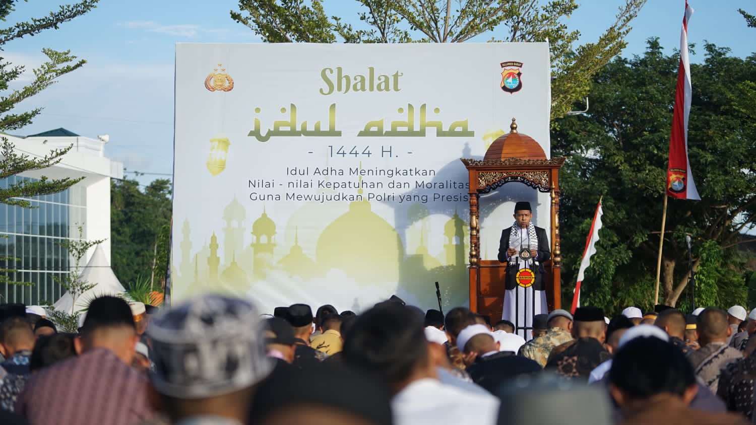 Suasana dan Kemeriahan Sholat Idul Adha di Polda Sulbar
