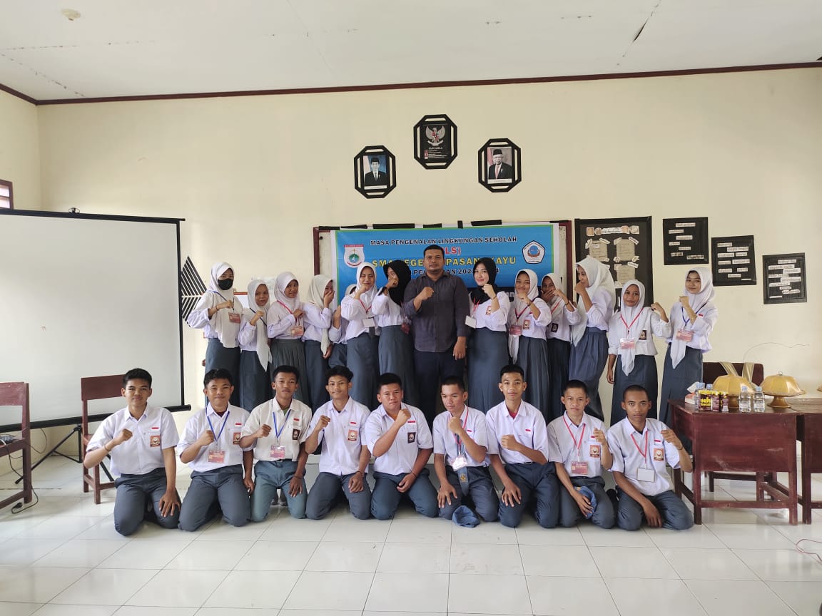 Sat Narkoba Mengajak Siswa SMA Negeri 2 Pasangkayu Jadi Duta Anti Narkoba.