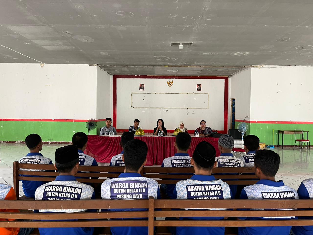 Parlindungan menyebut bahwa Negara akan terus berupaya untuk hadir di tengah Masyarakat Parlindungan menyebut bahwa Negara akan terus berupaya untuk hadir di tengah Masyarakat